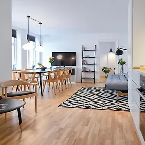 beautiful-2-bedroom-apartment-in-the-heart-of-copenhagen.copenhagenhotelselect.com/