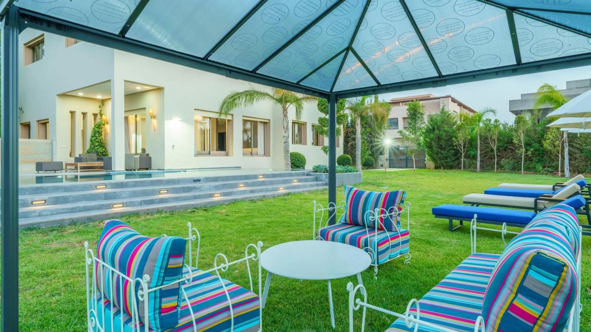 Villa Naciri En Plein Golf Avec Vue Sur Atlas Marrakesh Maroc